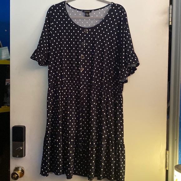 Robert Louis Dresses & Skirts - Plus Size Dress